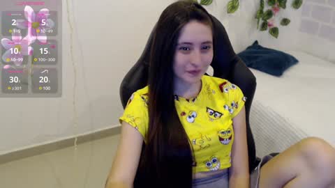 Snapshot of taniadevil_69 chatting on 12.08.24 Tania online show from 12.08.24