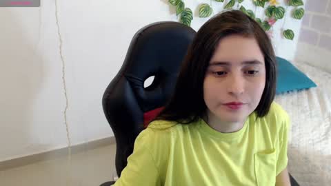 Snapshot of taniadevil_69 chatting on 02.07.25 Tania online show from 02.07.25