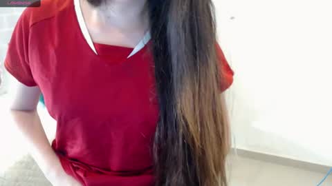 Snapshot of taniadevil_69 chatting on 03.10.25 Tania online show from 03.10.25