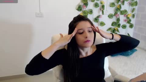 Snapshot of taniadevil_69 chatting on 10.01.25 Tania online show from 10.01.25