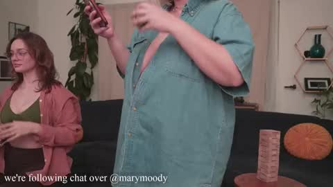 Snapshot of tantric_eden_ chatting on 01.12.26 Lilith Eden sometimes Eve online show from 01.12.26