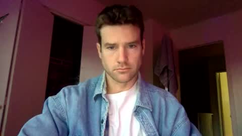 Snapshot of tantrichealing chatting on 10.29.25 Dr. Love online show from 10.29.25