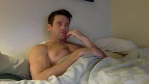 Snapshot of tantrichealing chatting on 11.14.25 Dr. Love online show from 11.14.25