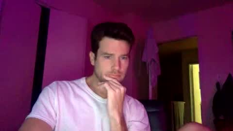 Snapshot of tantrichealing chatting on 11.18.25 Dr. Love online show from 11.18.25