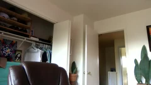 Dr. Love online show from 02.02.26