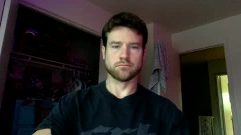 Snapshot of tantrichealing chatting on 06.12.26 Dr. Love online show from 06.12.26