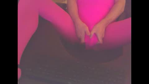 Snapshot of tanyacoxxx chatting on 01.06.25 Tanya coxxx online show from 01.06.25