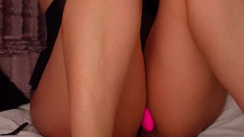 Tania online show from 02.21.26