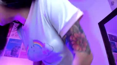    online show from 01.03.25