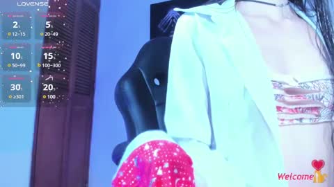 Snapshot of tara_tetsu chatting on 12.26.24 xemy Please help me to reach 1000 thumbs up online show from 12.26.24