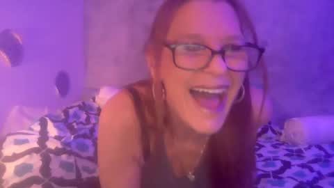 Snapshot of taralynn7136 chatting on 01.19.25 tara lynn online show from 01.19.25