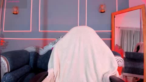 Tara online show from 11.21.25