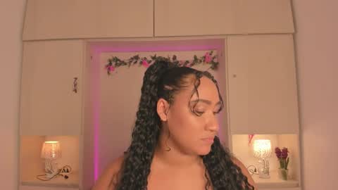  T A R A  online show from 12.23.25