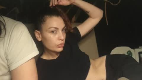 T  J   online show from 03.03.25