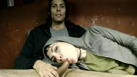 Snapshot of tarian_xxx chatting on 06.22.26 T J online show from 06.22.26