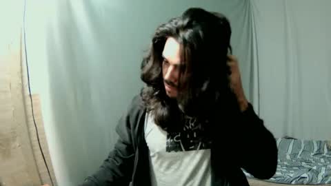 tarzanz_here online show from 05.10.26
