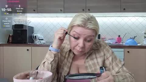 Tasha  Moon online show from 02.17.26