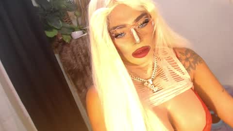 Snapshot of tasha_goddess chatting on 06.07.26 tashaa online show from 06.07.26