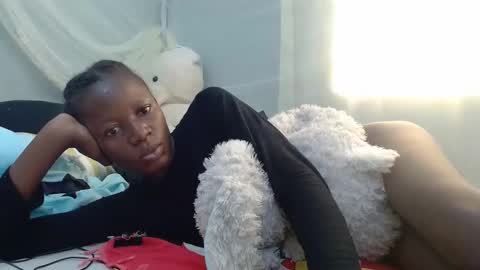 milan online show from 03.12.25