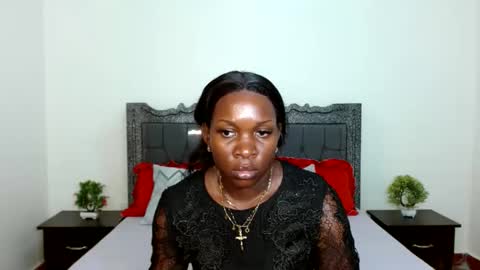 Snapshot of tashabea chatting on 03.02.25 Tash online show from 03.02.25