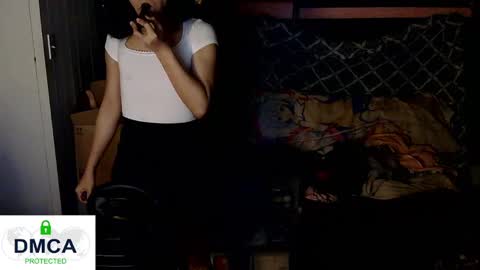 Snapshot of tashakai chatting on 01.02.25 TashaKai online show from 01.02.25