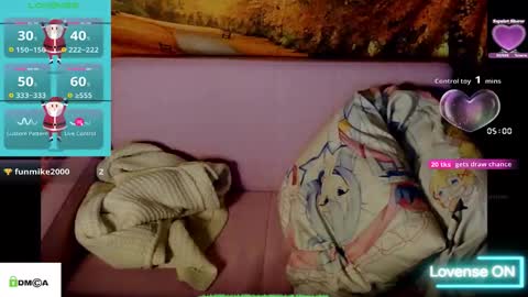 Snapshot of tashakai chatting on 11.15.25 TashaKai online show from 11.15.25