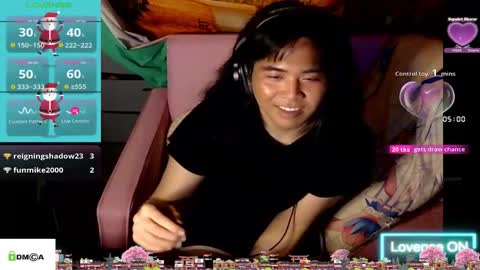 Snapshot of tashakai chatting on 11.15.25 TashaKai online show from 11.15.25