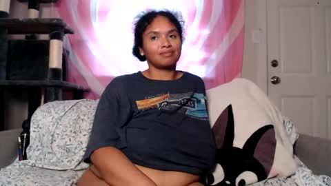 Tastee Kitty online show from 10.27.25