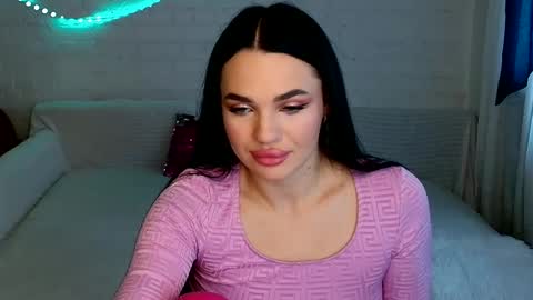 tasty_babyy online show from 10.28.25