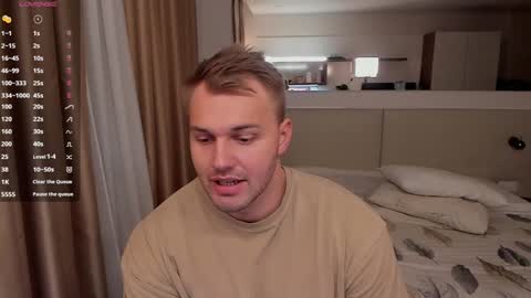 Snapshot of tasty_justin chatting on 12.07.24 My shows 2100500 UTC3 online show from 12.07.24