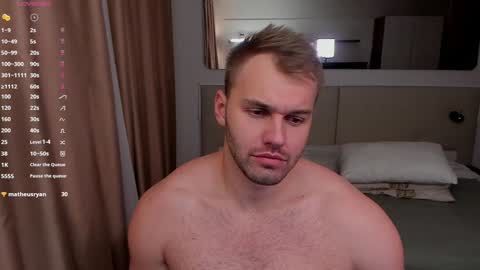 Snapshot of tasty_justin chatting on 01.08.25 My shows 2100500 UTC3 online show from 01.08.25