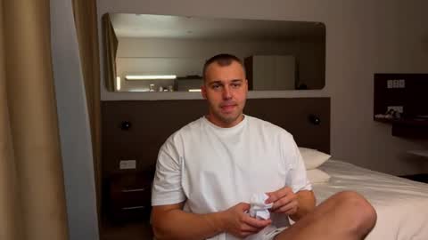 Snapshot of tasty_justin chatting on 09.14.25 My shows 2100500 UTC3 online show from 09.14.25