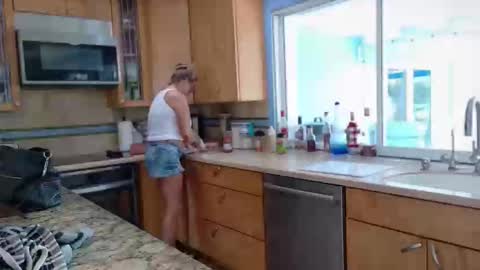 veronicabrian online show from 02.18.26