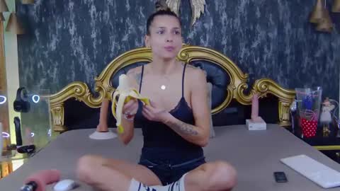 Snapshot of tastypatricia chatting on 03.01.25 TastyPatricia online show from 03.01.25