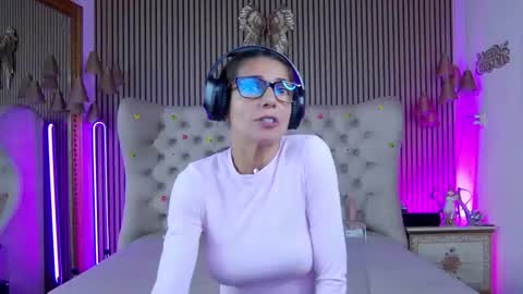 Snapshot of tastypatricia chatting on 09.29.25 TastyPatricia online show from 09.29.25