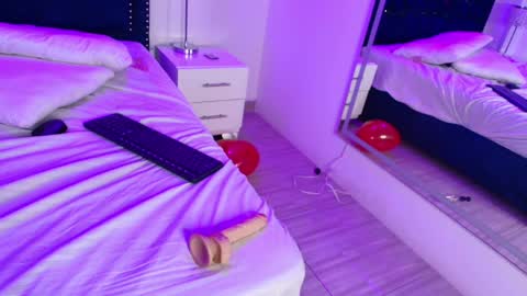 tata_and_michi online show from 02.15.25