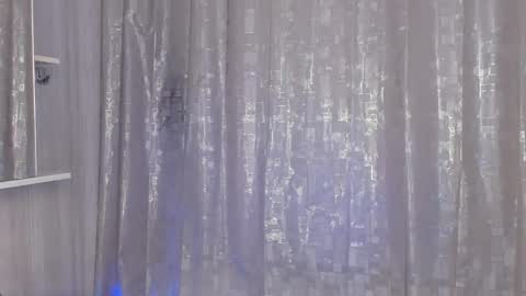 Snapshot of tate_angel chatting on 03.02.25 Tate online show from 03.02.25