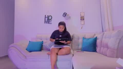 Snapshot of tatiana1004 chatting on 02.26.26 tatiana1004 online show from 02.26.26