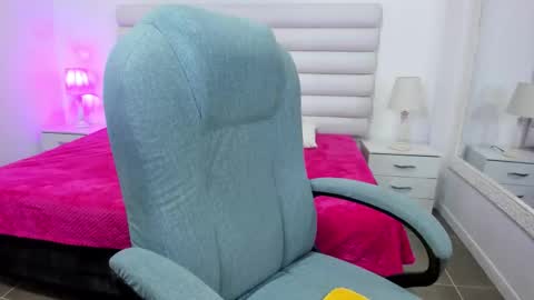 tatiana_arboleda online show from 09.17.25