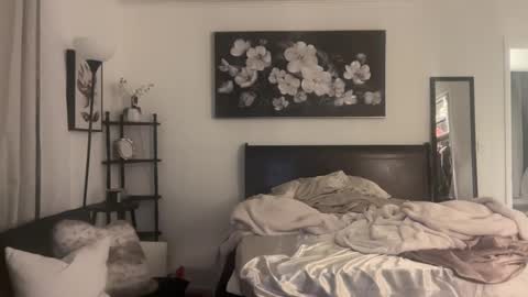 Tatianna Marie online show from 09.26.25