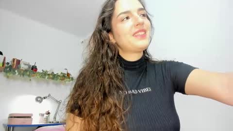 Tatianna online show from 10.29.25