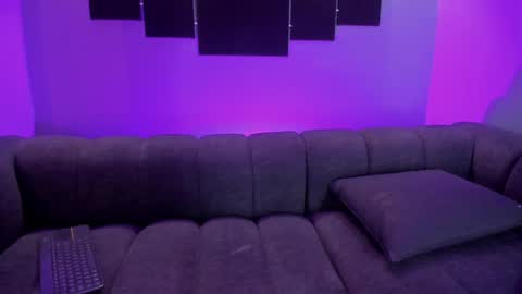 Tati online show from 01.31.25