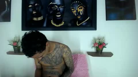 Snapshot of tatoo_noah chatting on 02.02.26 Noah online show from 02.02.26