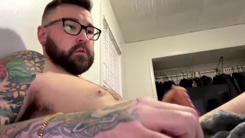 MrMrs online show from 12.31.24