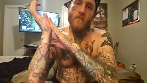 Snapshot of tattoo_dood chatting on 05.04.26 tattoo_dood online show from 05.04.26