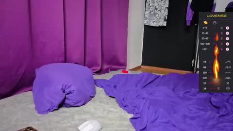 Alex but u can call me Theo online show from 10.04.25