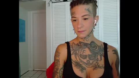 Snapshot of tattooed_natalia chatting on 06.16.26 Natalia 3 online show from 06.16.26