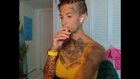 Snapshot of tattooed_natalia chatting on 06.21.26 Natalia 3 online show from 06.21.26