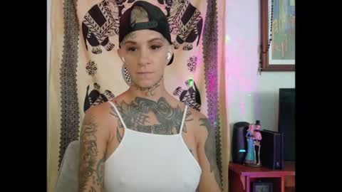 Snapshot of tattooed_natalia chatting on 07.28.26 Natalia 3 online show from 07.28.26