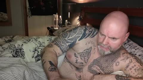 Snapshot of tattooeddilf01 chatting on 12.08.24 Tattooeddilf 01 online show from 12.08.24